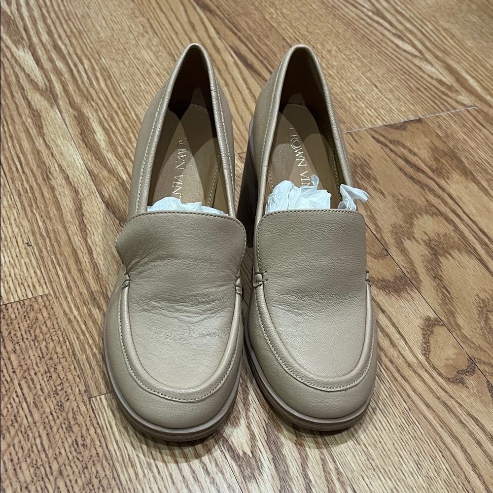 Women's Tan Leather Loafers
